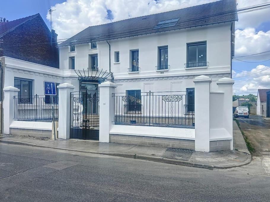 Appartement Neuf Proche Gare Margny-les-Compiegne 외부 사진